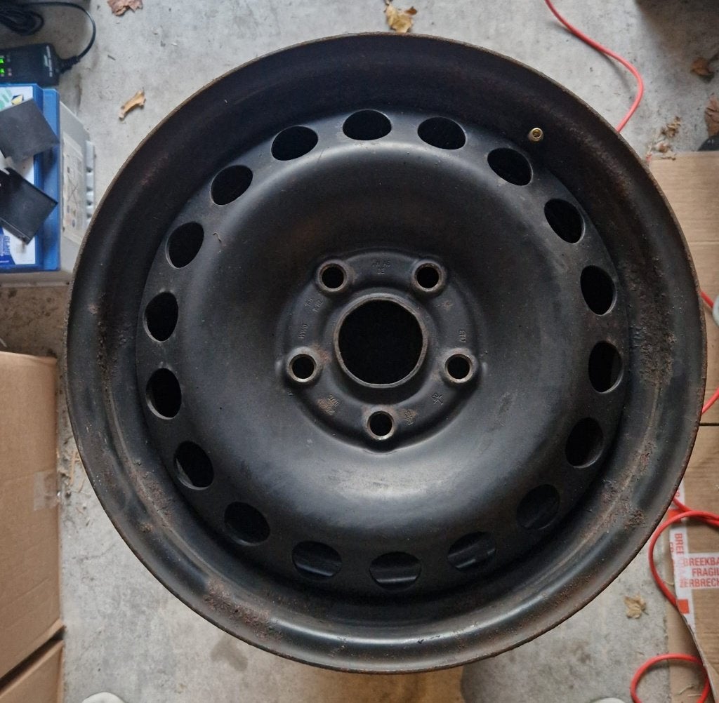 Set 15 inch originele volkswagen stalen velgen 5x112 ET47, Ophalen, Gebruikt