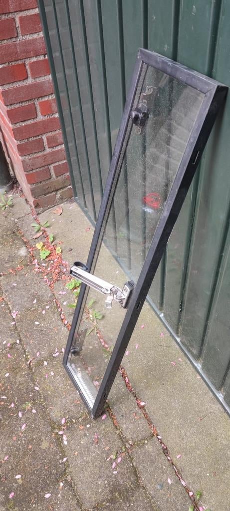 klepraam, Ophalen of Verzenden, Gebruikt, Minder dan 80 cm, Gevelraam of Ruit