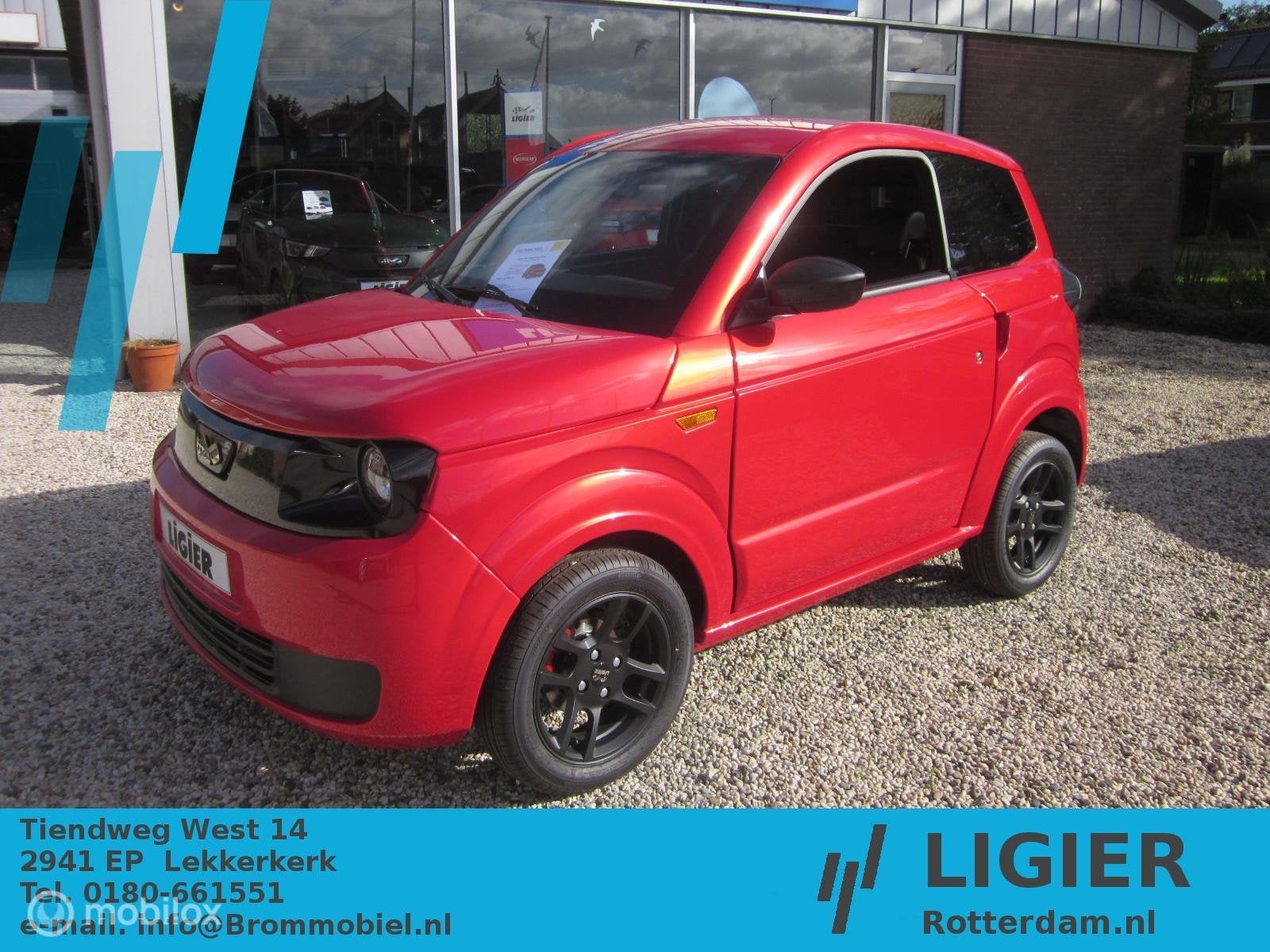 Ligier Myli diesel Executive stuurb. brommobiel nieuw, Route d'Hauterive Abrest, Nieuw, Info@Ligier.fr, Ligier