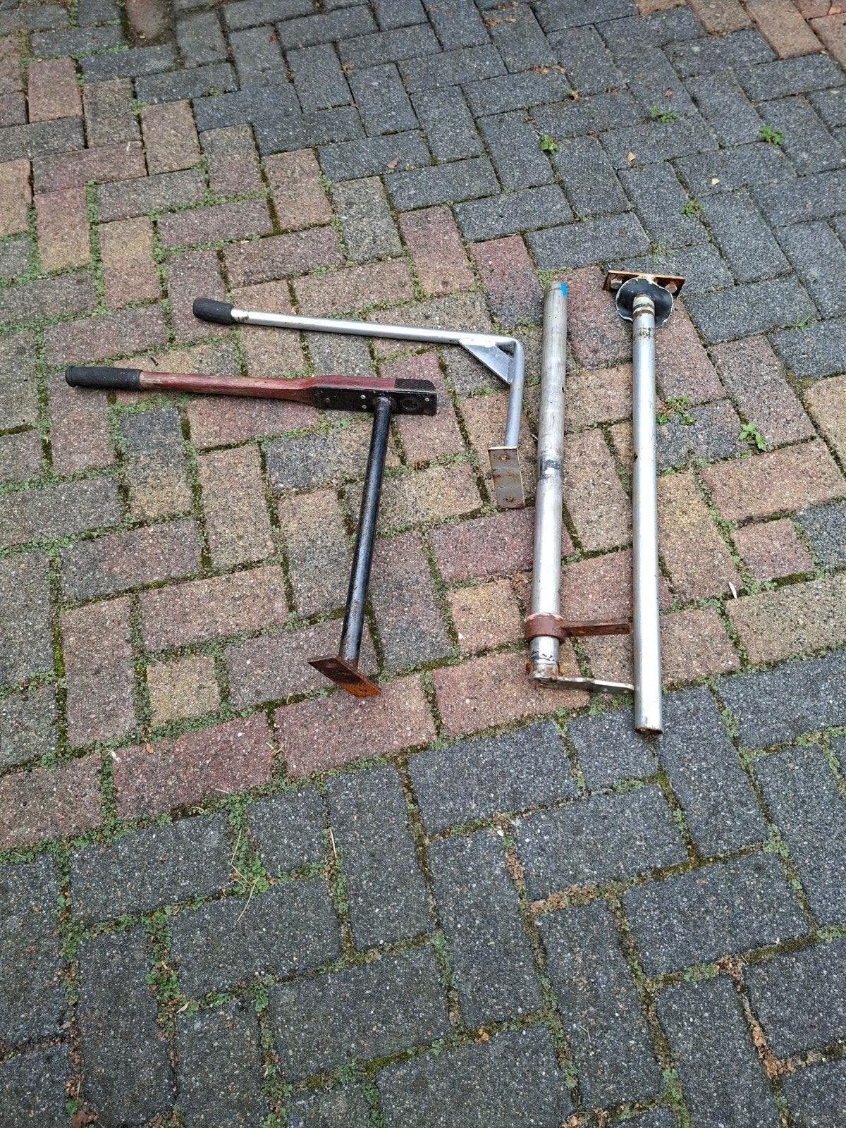 Helmhoud, Watersport en Boten, Ophalen, Gebruikt