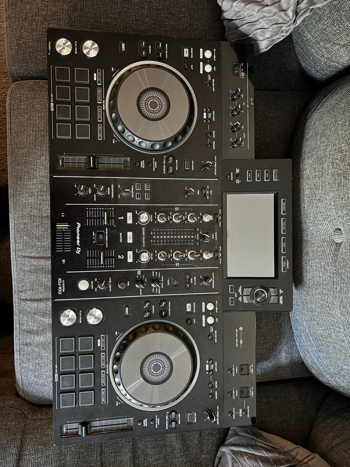 Pioneer XDJ-RX2 DJ-set met flightcase en voedingskabel