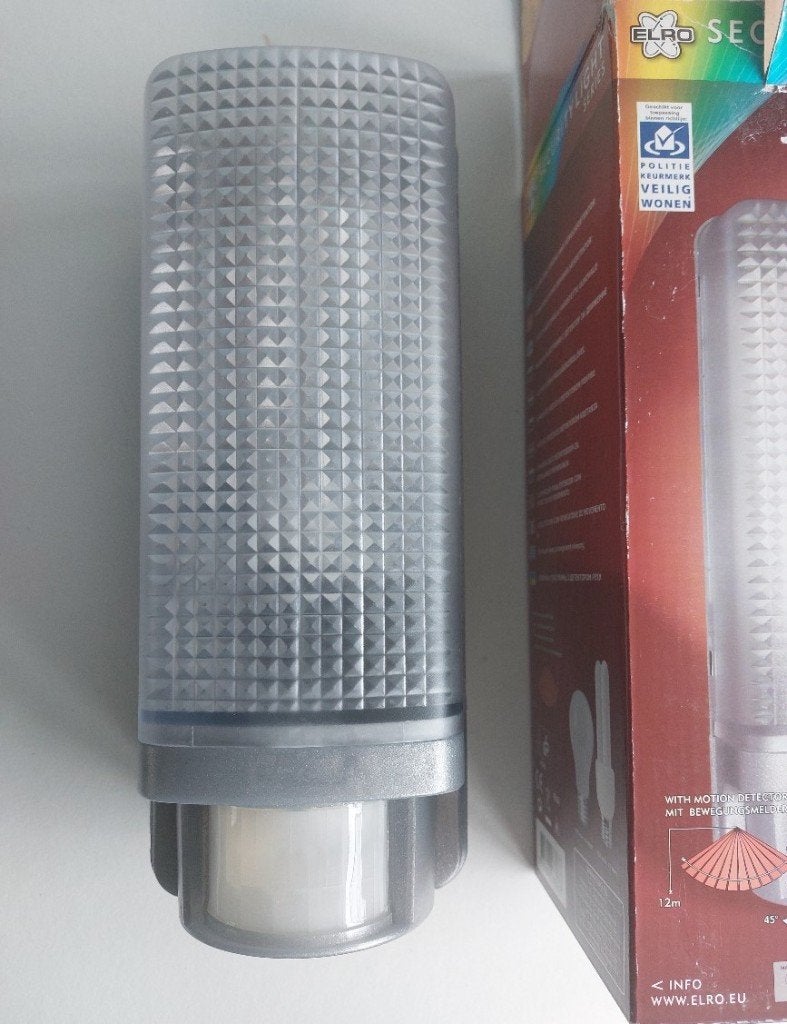 ELRO Buitenlamp met bewegingsmelder (NIEUW), Minder dan 50 watt, Wandlamp, Nieuw, Ophalen of Verzenden