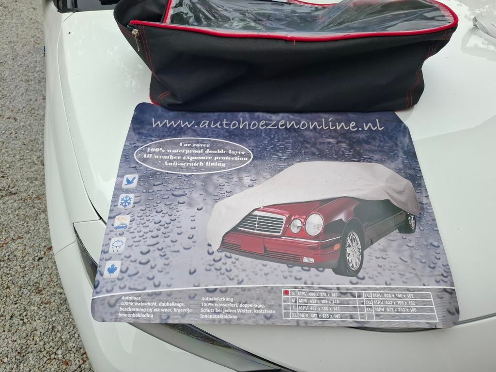Autohoes voor buiten - 100% waterdicht en krasvrij, Ophalen, Zo goed als nieuw, Universeel