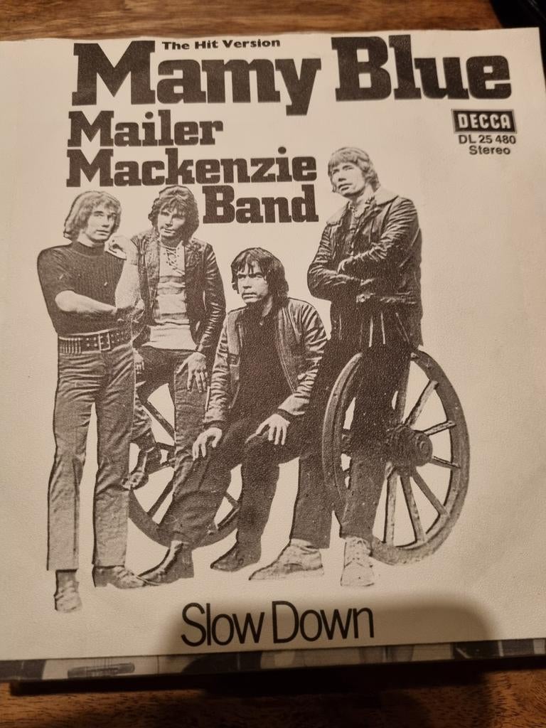 Mailer Mackenzie Band - Mamy Blue / Slow Down (Single), Ophalen of Verzenden, Zo goed als nieuw, Pop, Single