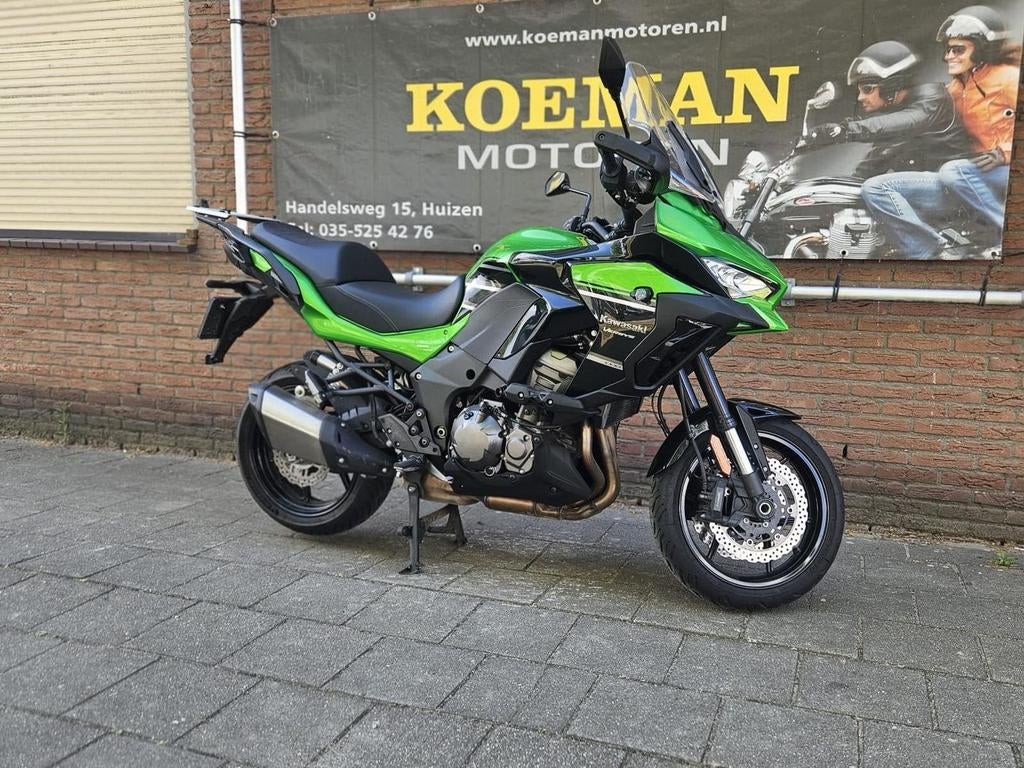 KAWASAKI VERSYS 1000 ABS (2022), Motoren, 4 cilinders, Motorrijbewijs A, Bedrijf, Onbekend