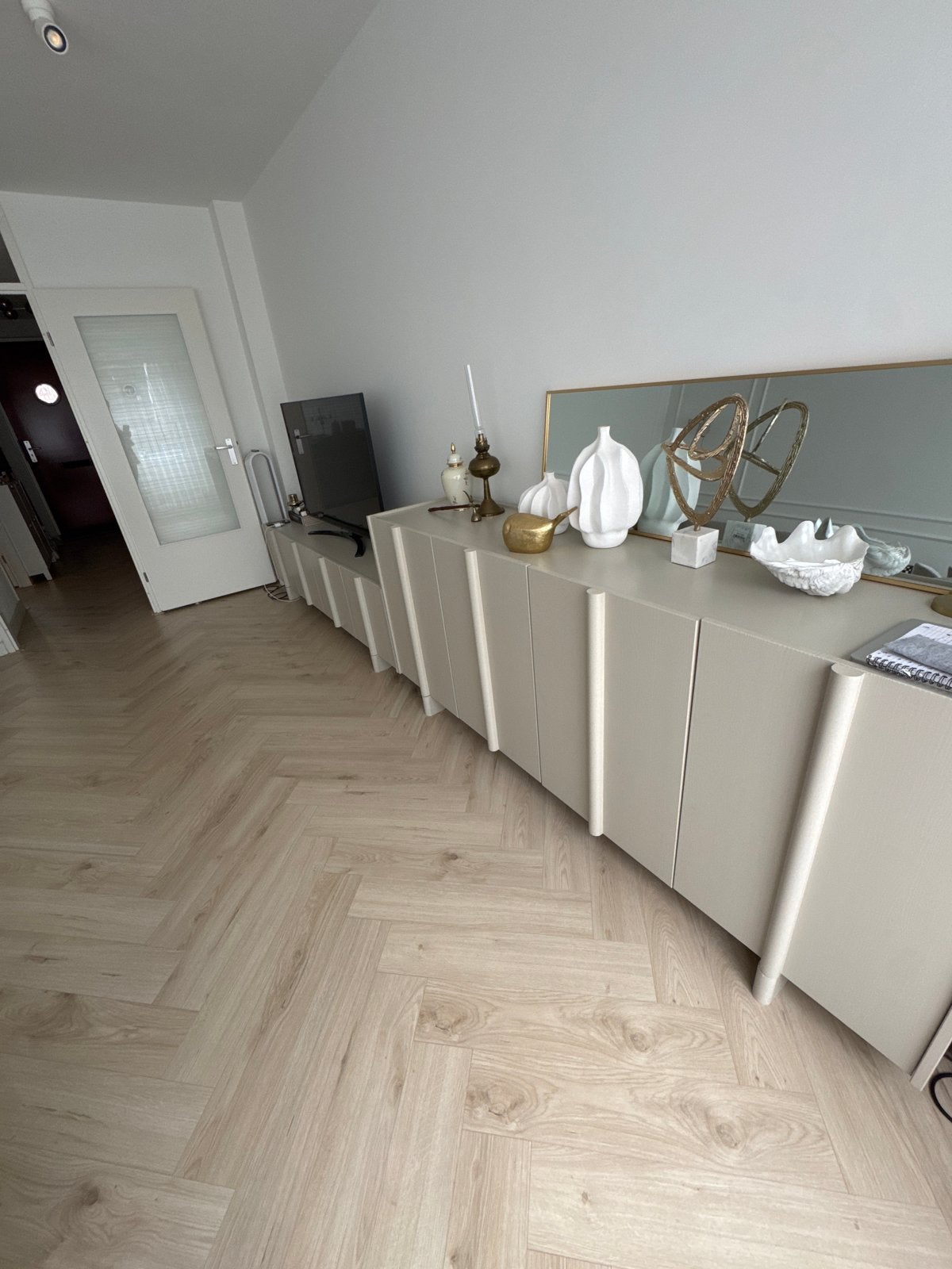 Woood grenenhouten dresoir en tvkast kast - Dust kleur, Huis en Inrichting, Met plank(en), 150 tot 200 cm, Ophalen of Verzenden
