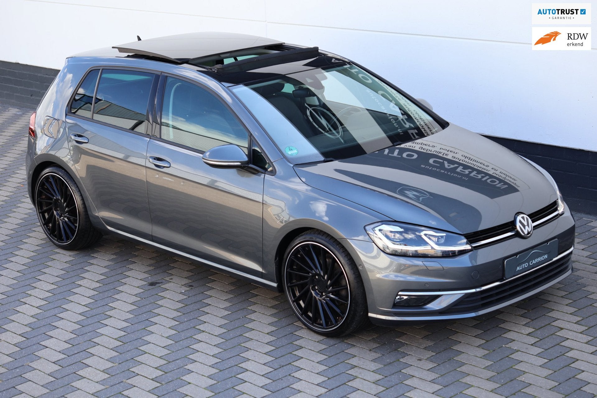 Volkswagen Golf 1.5 TSI Highline Pano Virtual Carplay !, Voorwielaandrijving, Zwart, 4 cilinders, 150 pk