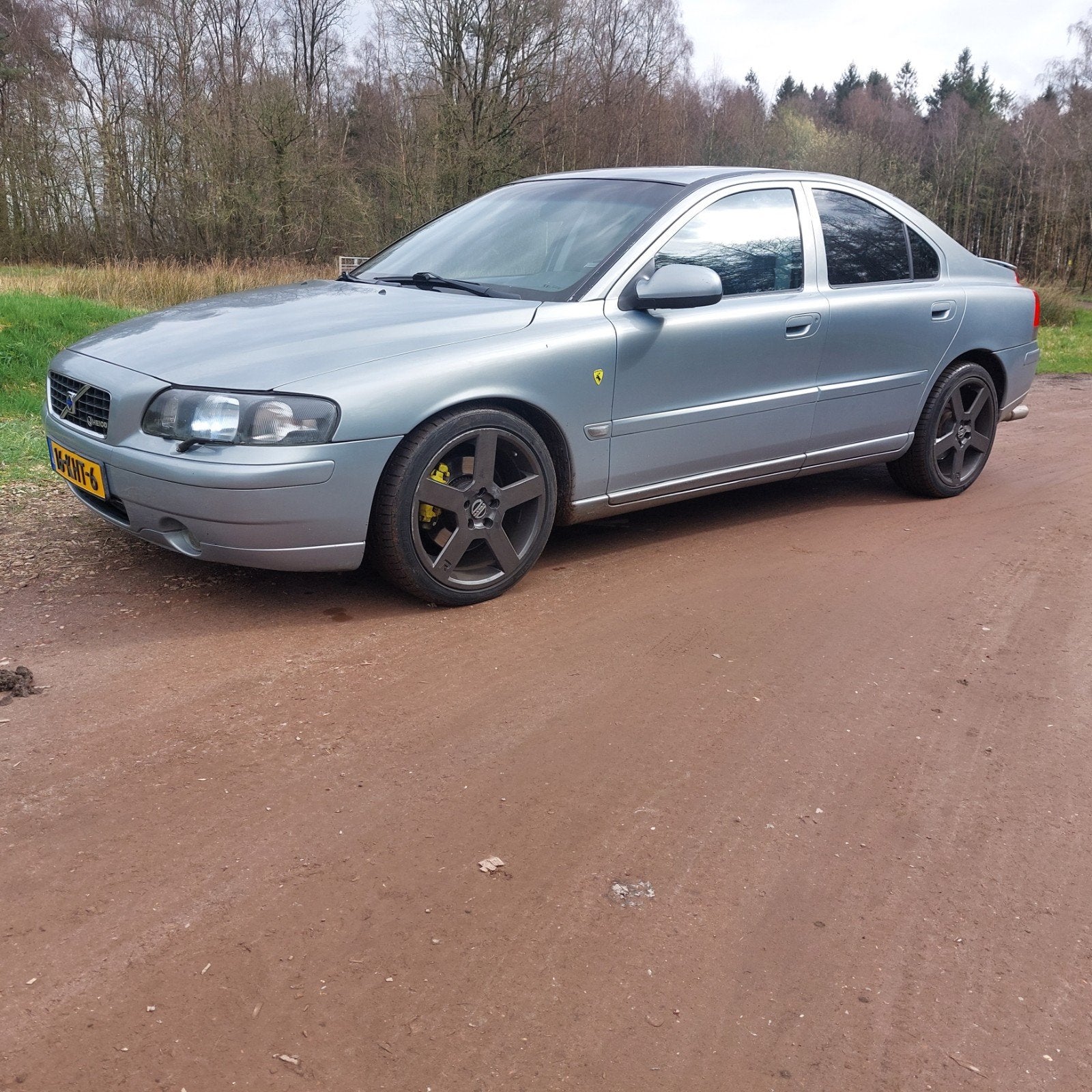 Volvo S60 2.3 T5 AUT 2002 Blauw, Auto's, Volvo, Blauw, S60, Particulier, 1600 kg