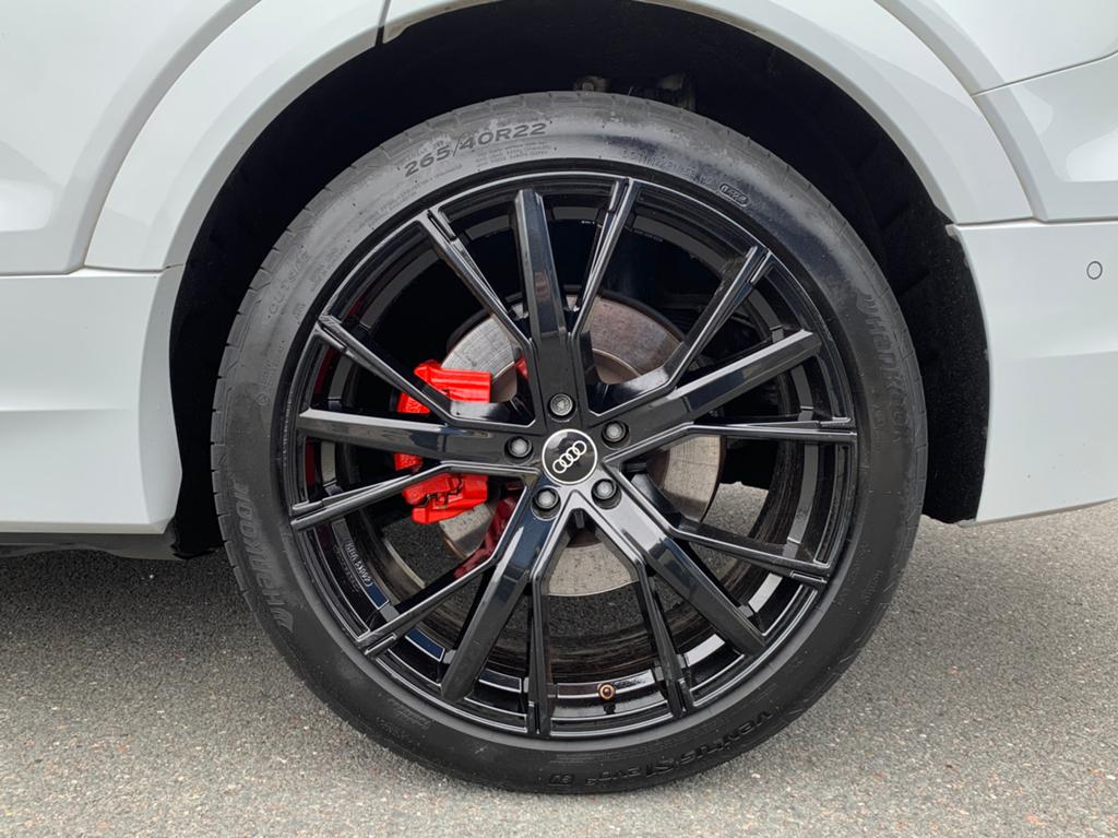 Audi e-tron 55 Quattro-Head Up-B&O-Opendak-Luchtvering-, Auto's, Audi, Automaat, 131 €/maand, 1800 kg, Zwart