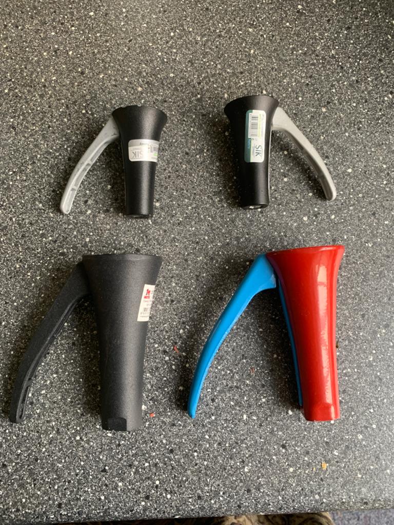 Nieuw! Voor het kraken van hazelnoten en walnoten., Ophalen, Overige typen, Nieuw, Zwart