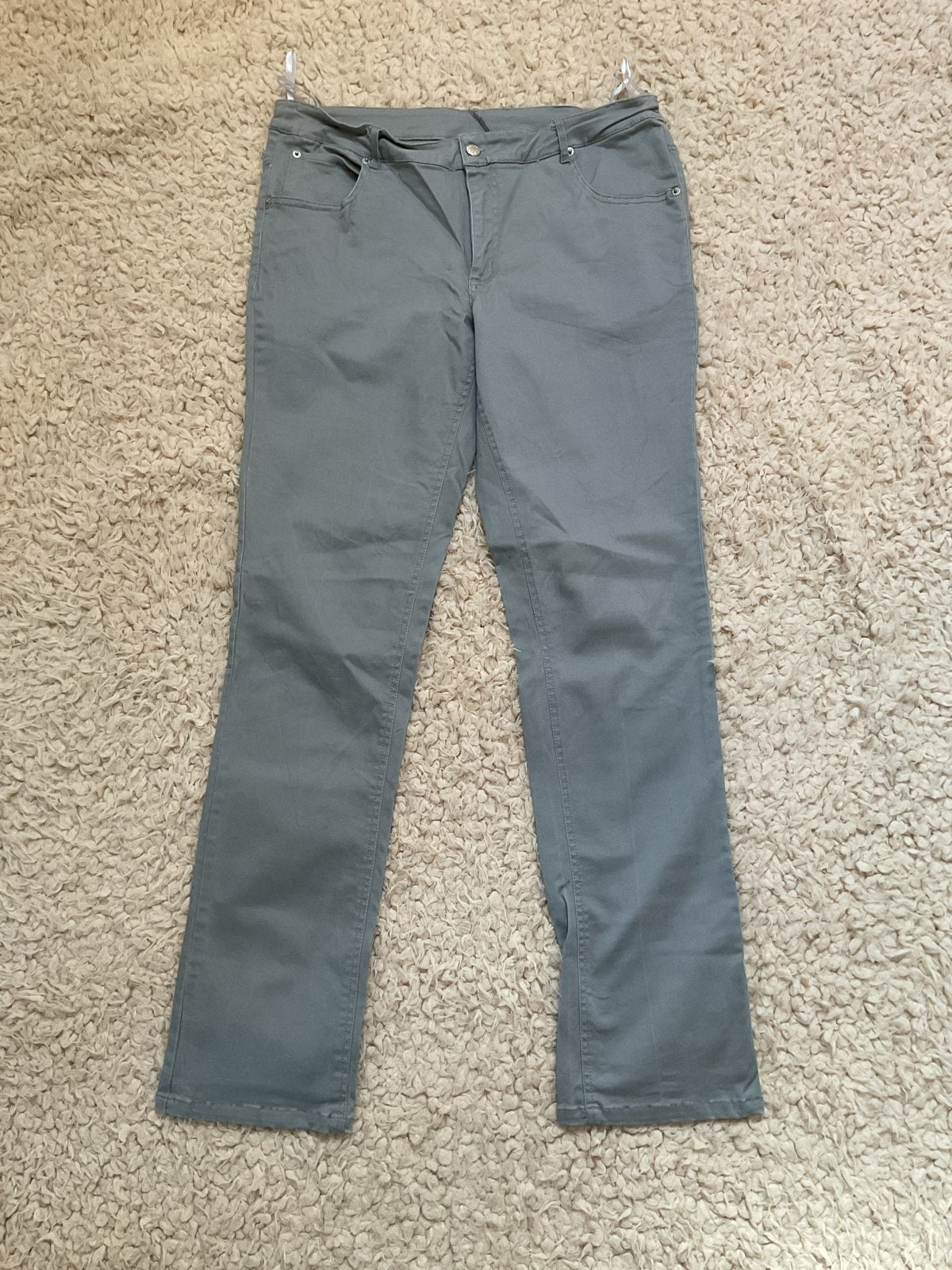 Grijze broek van City Life, maat 44, Maat 42/44 (L), Ophalen of Verzenden, Zo goed als nieuw, Grijs