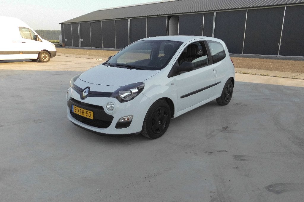 Renault Twingo 1.2 16v  75pk  Bj 2014 Wit  TREKHAAK, Auto's, Voorwielaandrijving, 74 pk, 4 cilinders, 4 stoelen