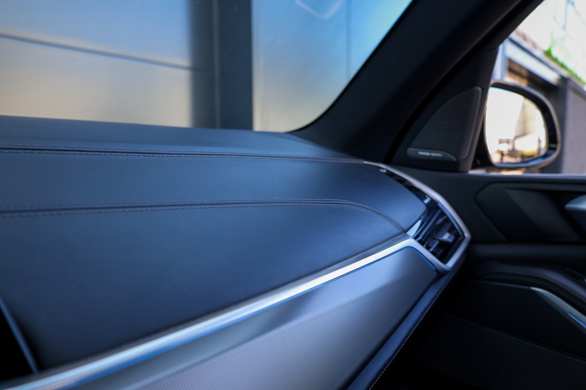 Foto 22 van BMW X5 xDrive45e High Executive | BTW | M-SPORT | PANO | LAS