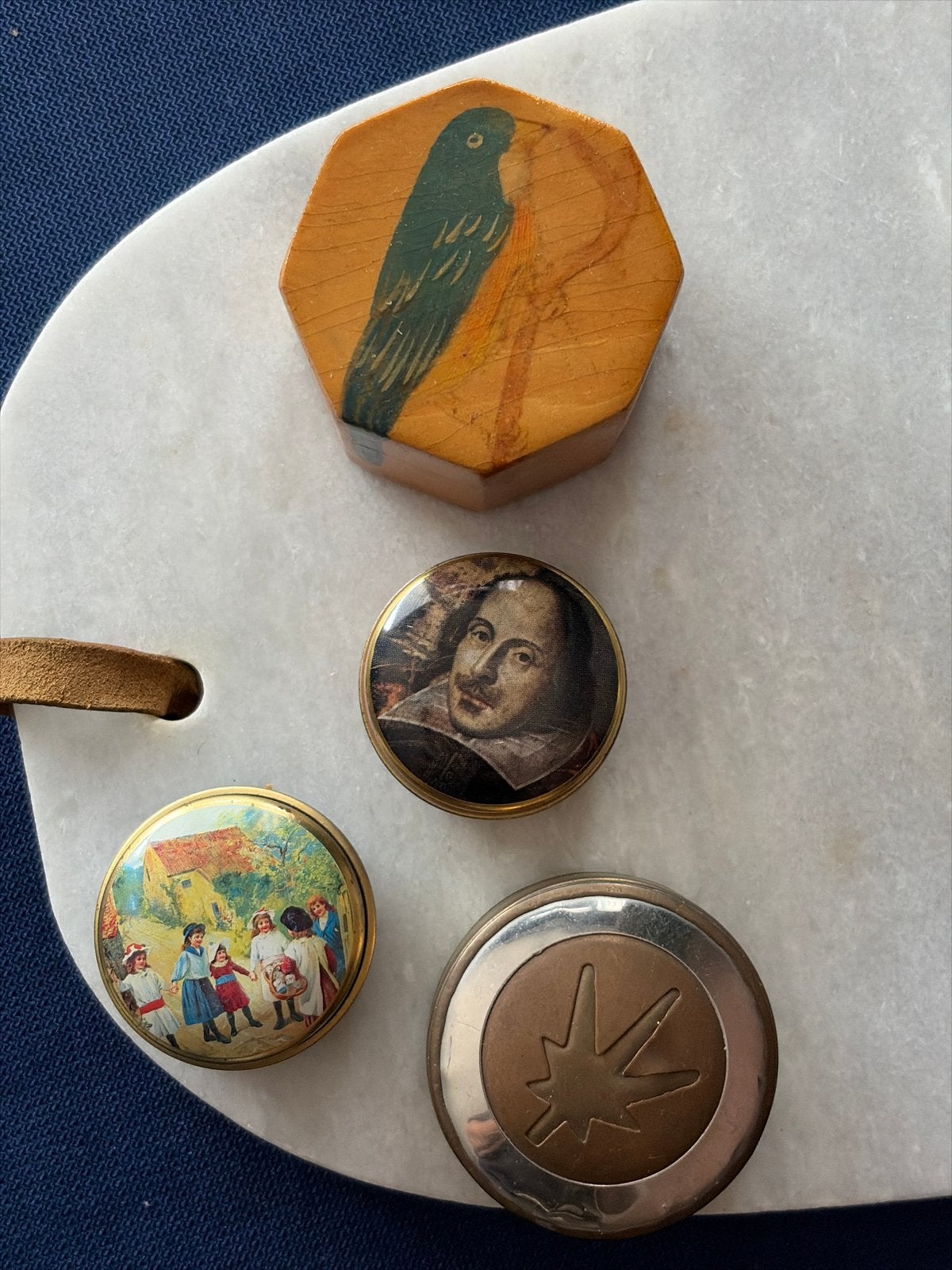 Set van 4 vintage snuifdoosjes/pillendoosjes, Ophalen of Verzenden