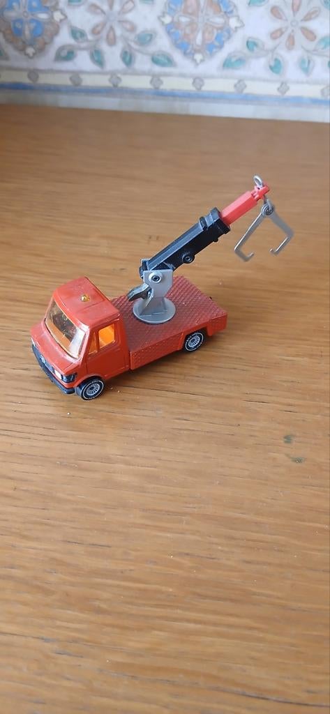 Siku 1622 Mercedes-Benz 208 Bergingswagen / Takelwagen 1:55, Hobby en Vrije tijd, Ophalen, Zo goed als nieuw, Bus of Vrachtwagen