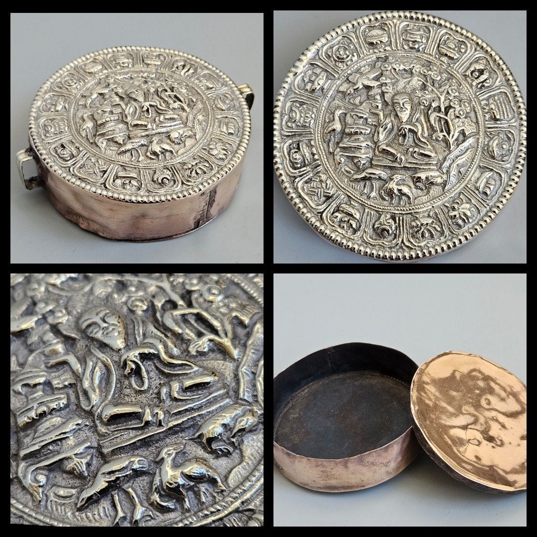 Antiek,  Tibetaanse Ghau,  amuletdoos, reisaltaar, Antiek en Kunst, Kunst | Niet-Westerse kunst, Doos, China, Handgemaakt, Ophalen of Verzenden