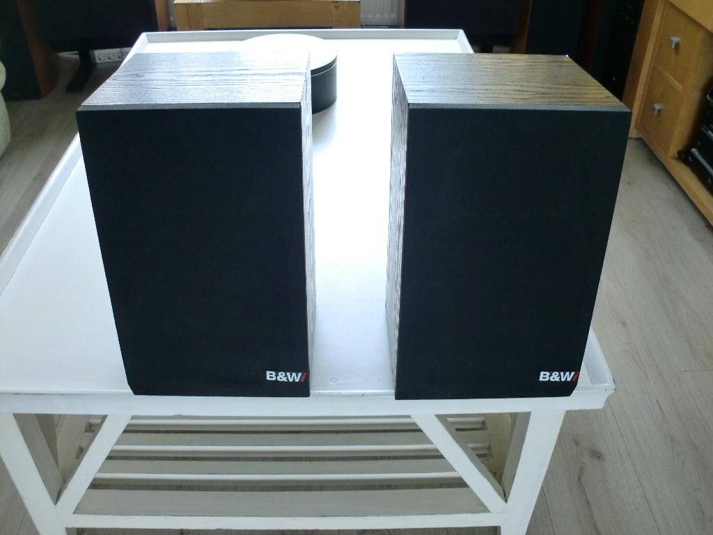 DM100 B&W zwart uitvoering te beluisteren., Audio, Tv en Foto, Luidsprekers, Gebruikt, Ophalen of Verzenden, 60 tot 120 watt, Bowers & Wilkins (B&W)