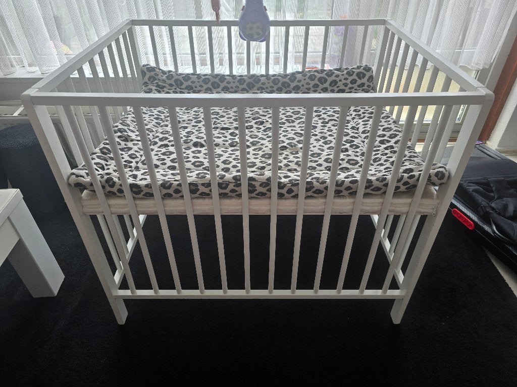 Baby box met matras, Ophalen, Gebruikt, Rechthoekig, In hoogte verstelbaar