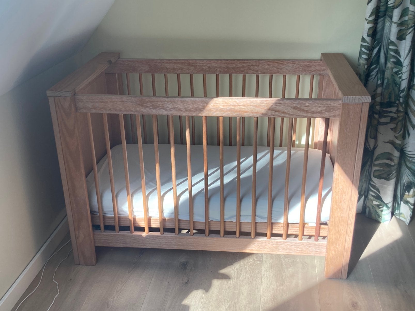 Complete massief eiken babykamer, Ophalen, Gebruikt, Jongetje of Meisje
