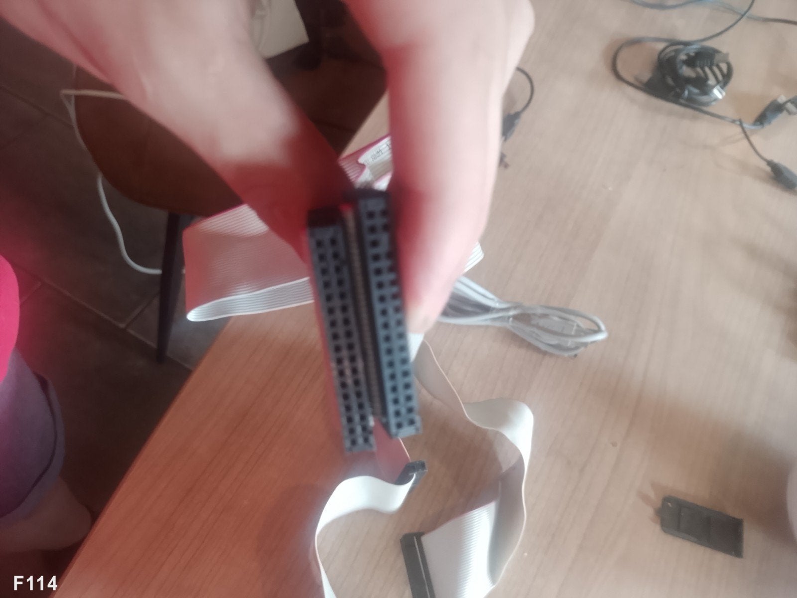 Diverse kabels en adapters, Audio, Tv en Foto, Audiokabels en Televisiekabels, Ophalen, Zo goed als nieuw, Minder dan 2 meter