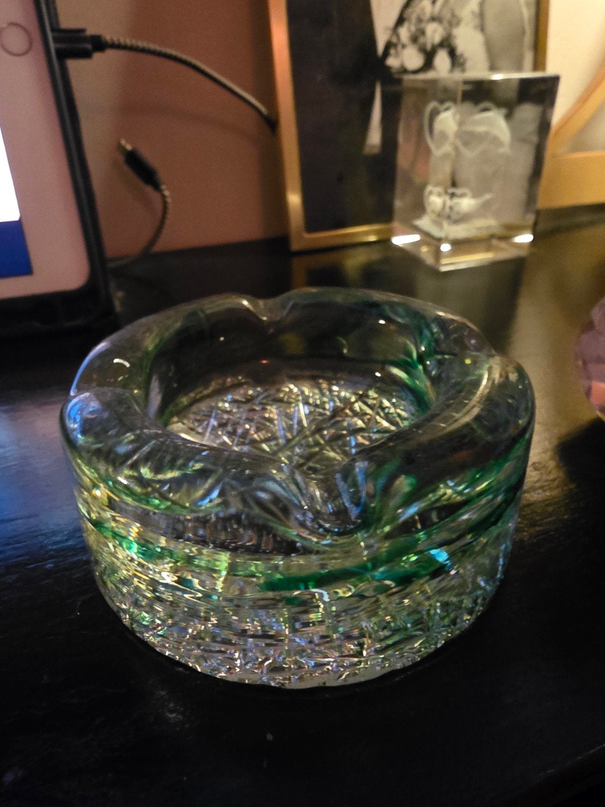 Vintage Glazen Asbak met Groene Accent en Kristalpatroon, Ophalen of Verzenden