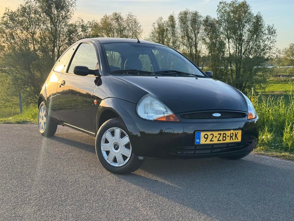 Ford Ka 1.3 I 44KW 2007 WEINIG KM UNIEK! ZGAN, Auto's, Voorwielaandrijving, 1299 cc, 31 €/maand, 4 cilinders