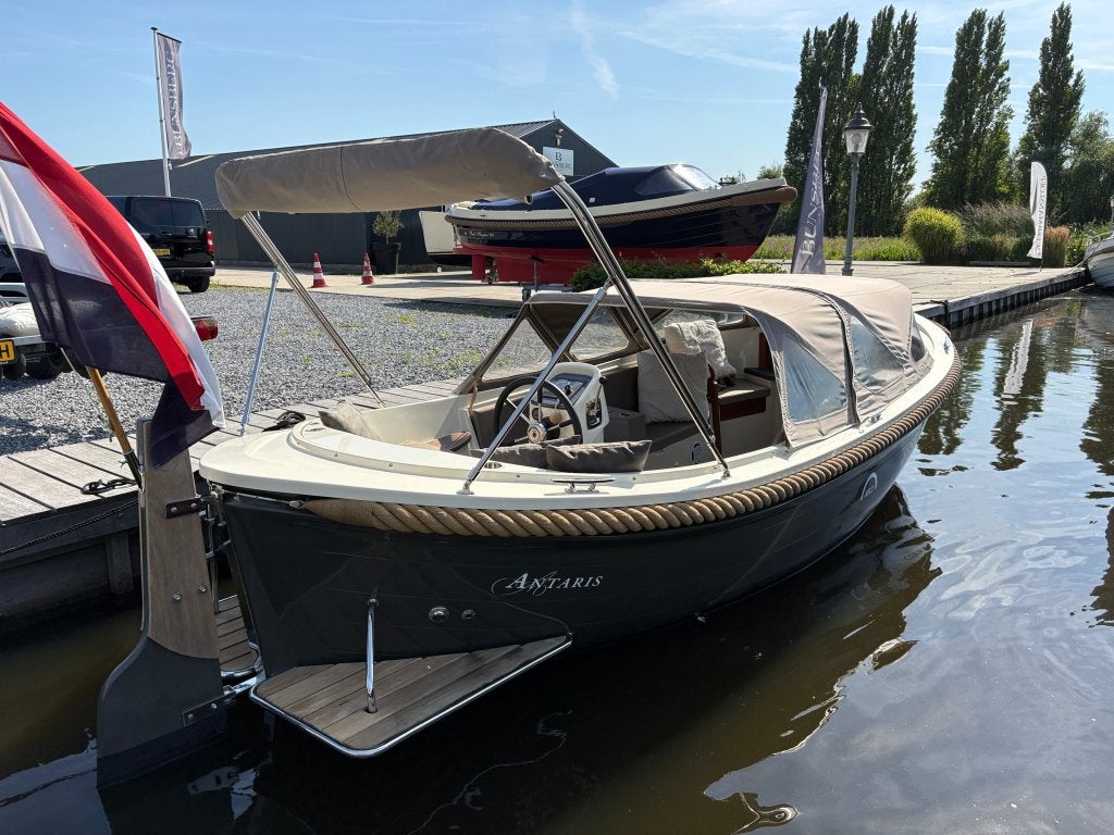 Antaris  RB 22 Weekender, Overige merken, Binnenboordmotor, Kabelaring, 2 m