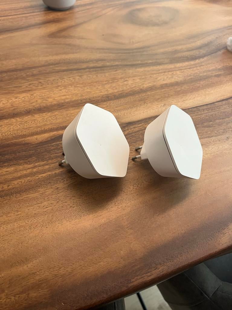 2x wifi pods van de Ziggo, Computers en Software, WiFi-versterkers, Ophalen of Verzenden, Zo goed als nieuw