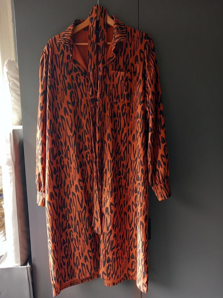 Jurk van Wibra., Kleding | Dames, Jurken, Bruin, Verzenden, Maat 42/44 (L), Nieuw