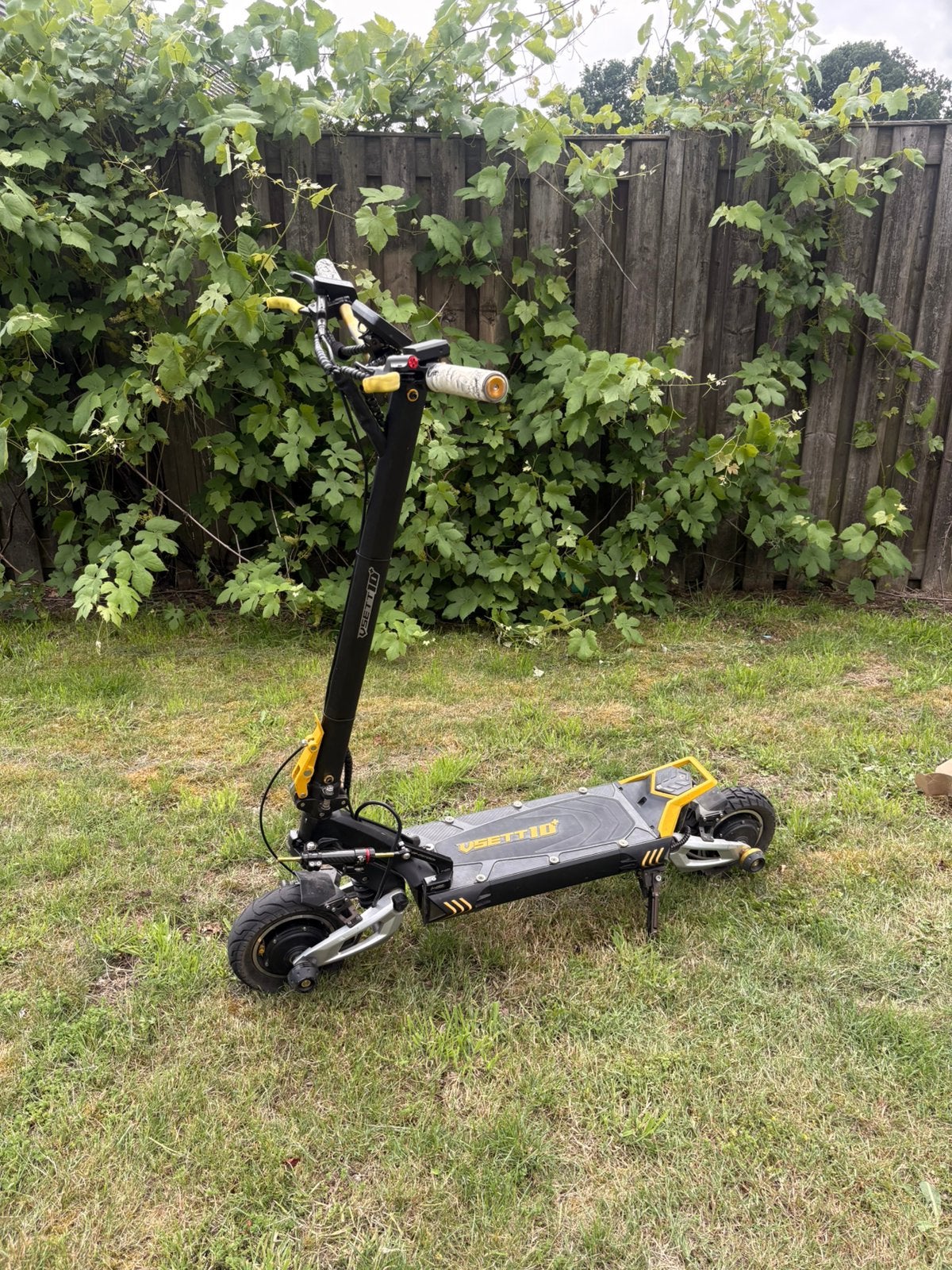 V-sett 10+ met veel extra’s, Fietsen en Brommers, Steps, Ophalen, Zo goed als nieuw, Elektrische step (E-scooter)