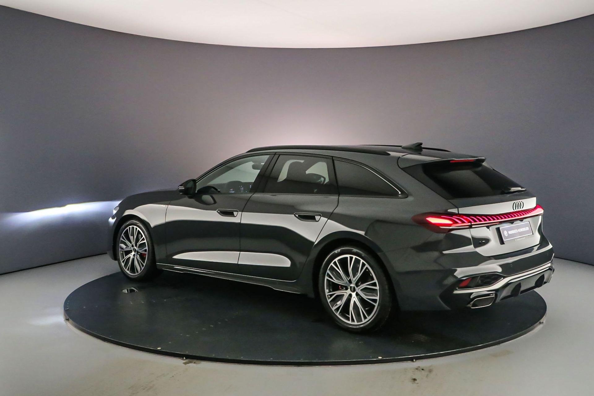 Audi A5 Avant 2.0 TFSI edition one | Audi sound | Trekhaak |, Gebruikt, 4 cilinders, Origineel Nederlands, Automatische klimaatregeling