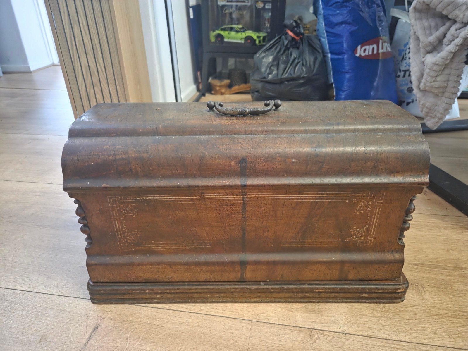 Antieke J.J.W.C. Stuster Zaandam Naaimachine in Houten Doos, Antiek en Kunst, Antiek | Naaimachines, Ophalen