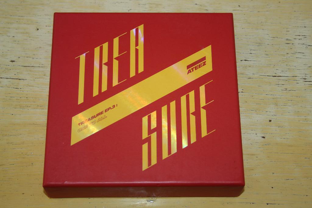 Ateez Treasure EP 3: One to All Illusion Rood K-pop, Ophalen of Verzenden, 2000 tot heden, Zo goed als nieuw
