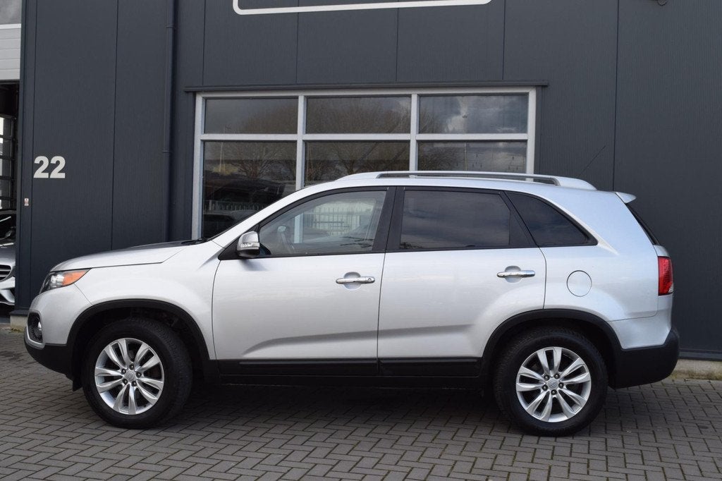 Kia Sorento 2.4 X-ecutive | Clima | Cruise | PDC | APK 3-202, Auto's, Kia, Voorwielaandrijving, Euro 5, Stof, Zwart