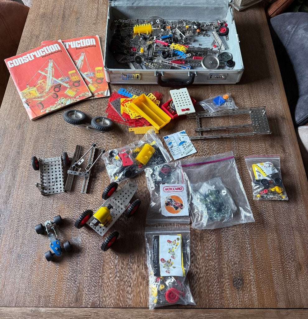 Grote partij Meccano /Construction + boekjes, Ophalen of Verzenden
