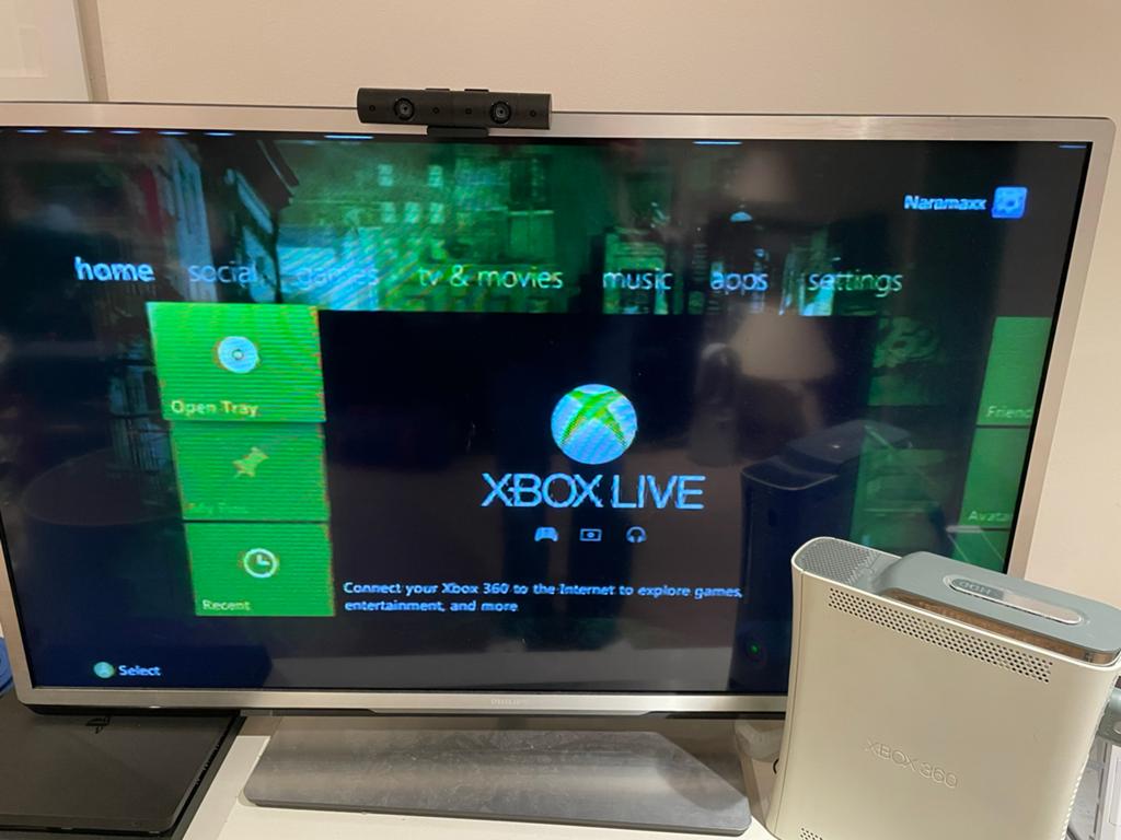 Xbox 360 console met Kinect en accessoires, Spelcomputers en Games, Spelcomputers | Xbox 360, Met games, 360 E, Ophalen of Verzenden