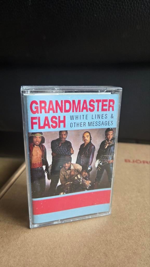 Grandmaster Flash – White Lines & Other Messages

(1994 UK), Cd's en Dvd's, Cassettebandjes, Gebruikt, Verzenden, 1 bandje, Origineel