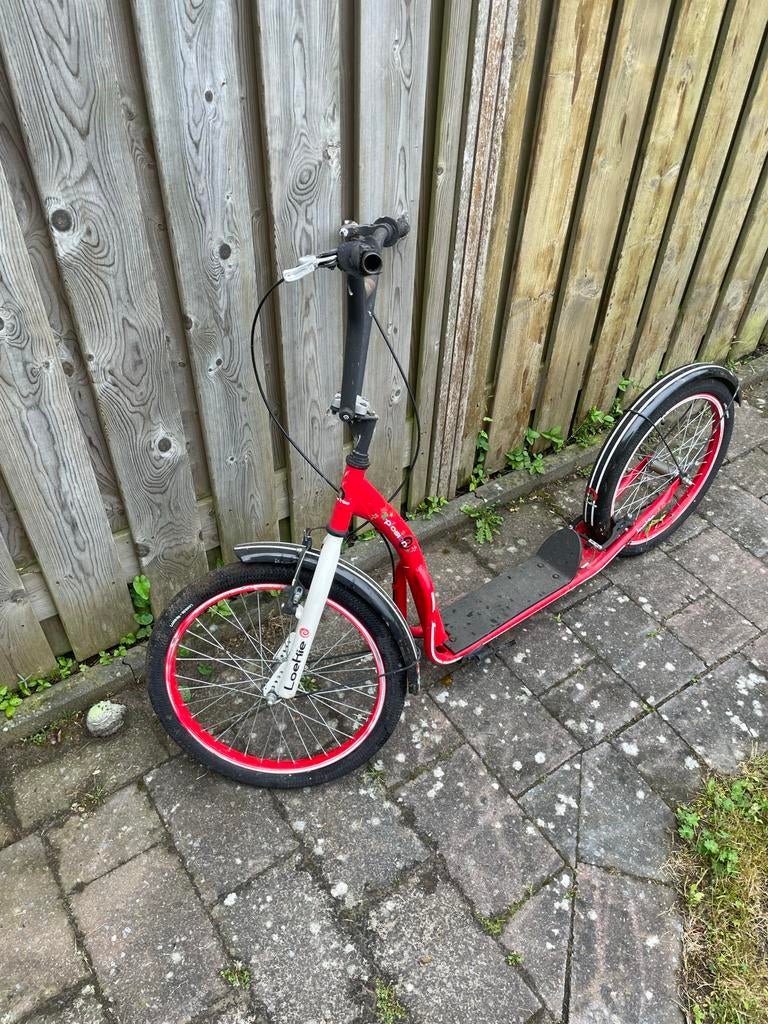 Rode grote step - Loekie, Fietsen en Brommers, Steps, Gebruikt, Kickbike, Ophalen of Verzenden
