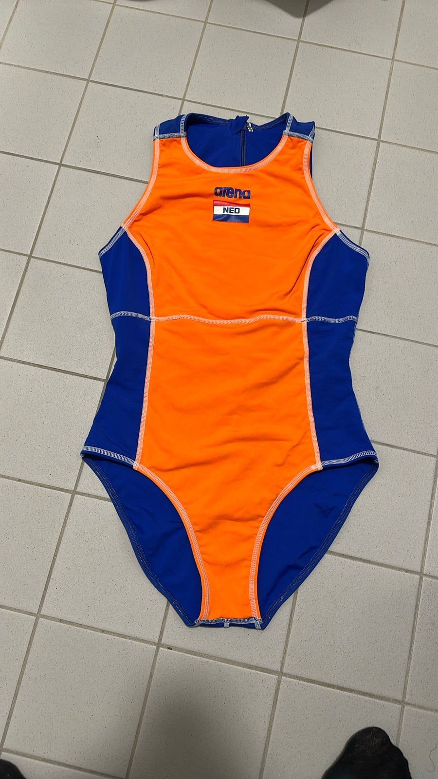 Gezocht  waterpolobadpakken ( clubkleding  ), Kleding | Dames, Ophalen, Gedragen, Overige kleuren, Overige typen