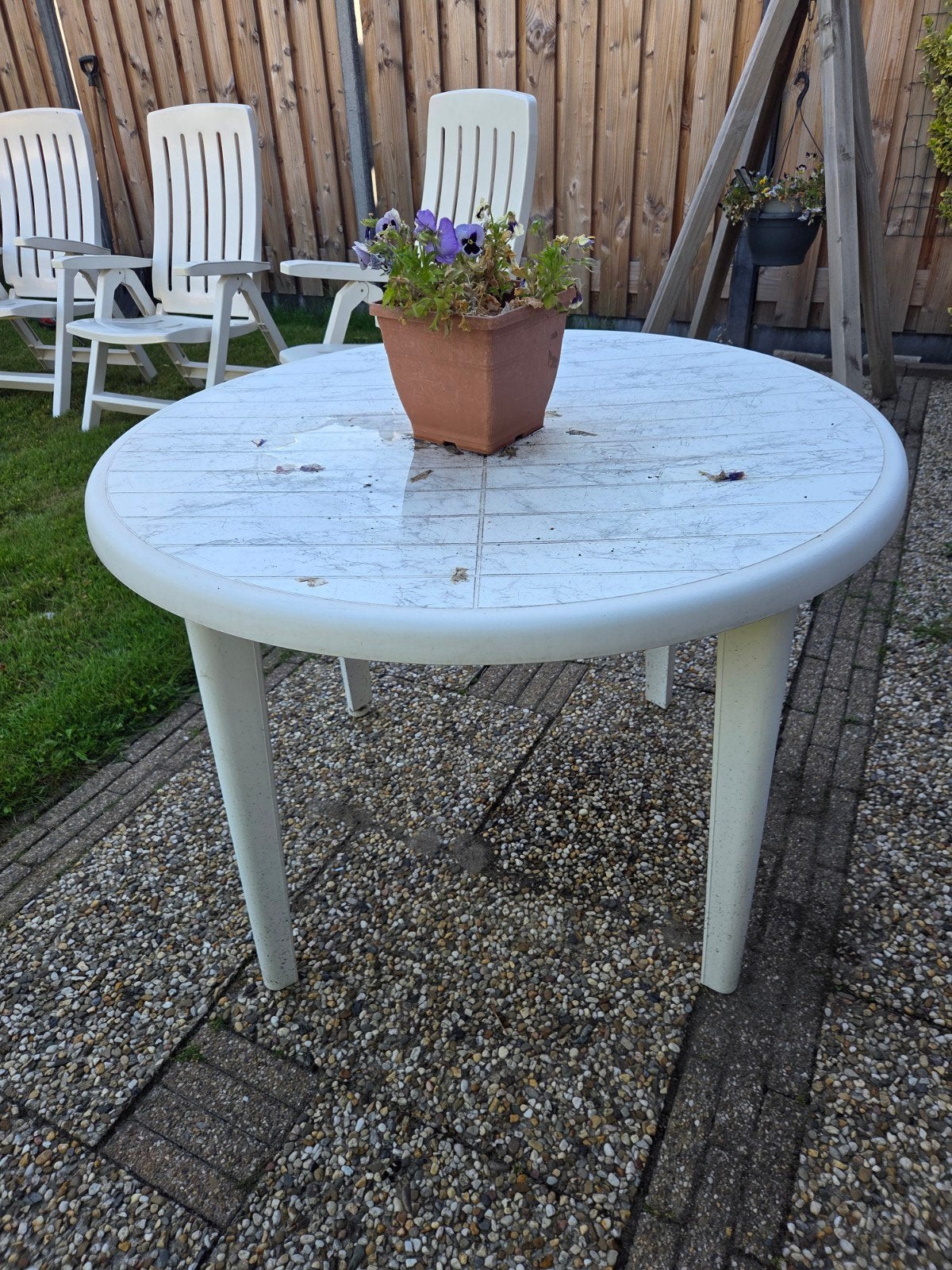 Ronde tuintafel, tuin tafel, Ophalen, Gebruikt, Rond, Kunststof