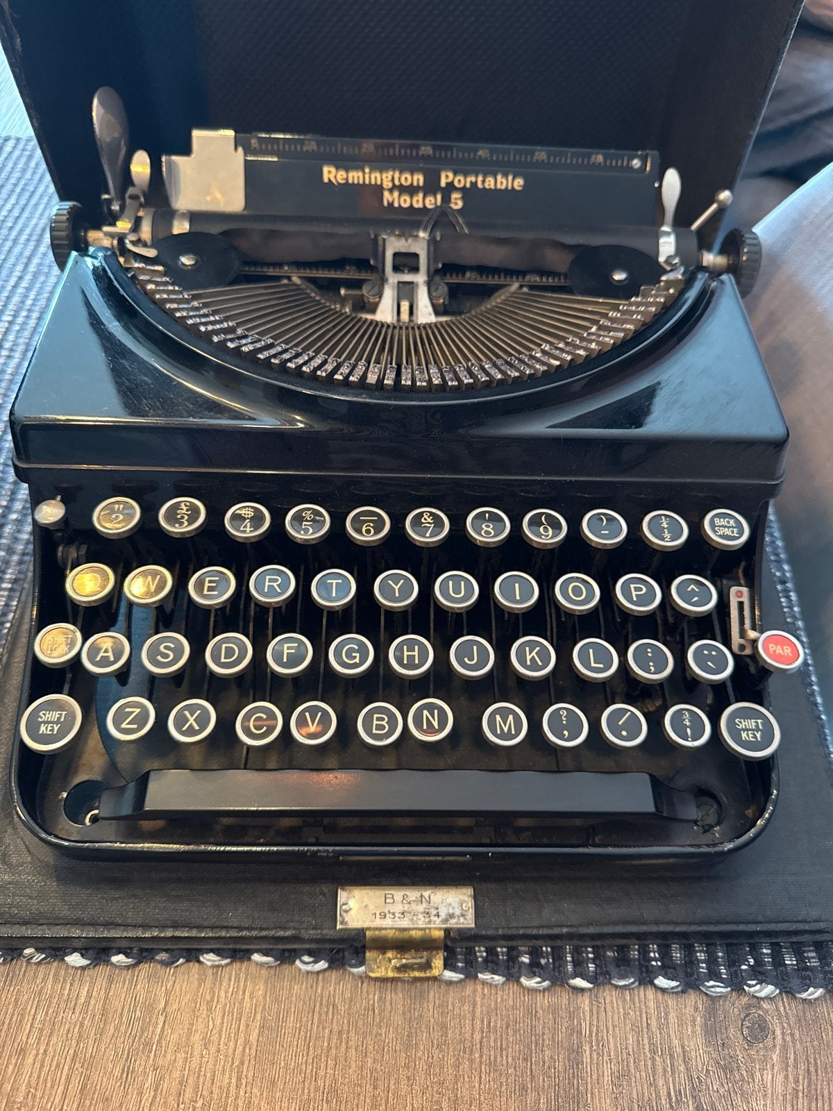 Draagbaar type machientje Remington, Ophalen, Gebruikt