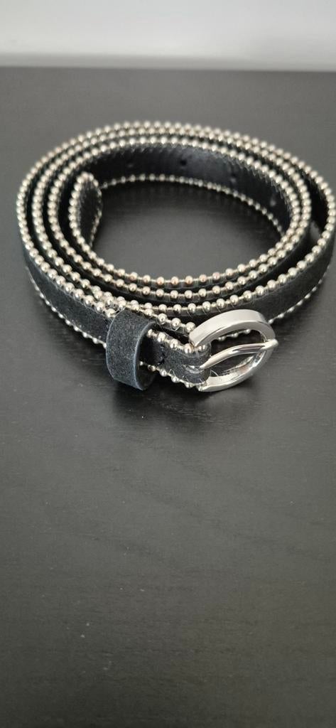 Costes zwart Suede riem met zilveren studs - 95cm, Minder dan 3 cm, Tailleriem, Ophalen of Verzenden, Costes
