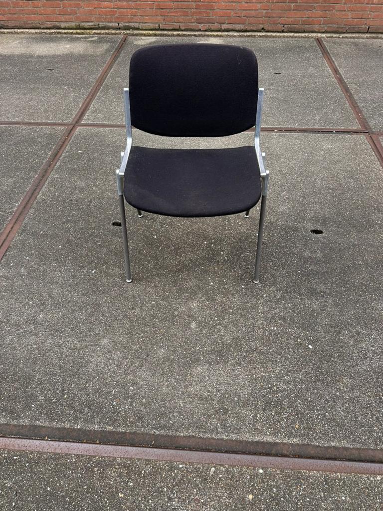 Partij 24 castelli stoelen, Huis en Inrichting, Stoelen, Ophalen, Gebruikt, Vijf, Zes of meer stoelen