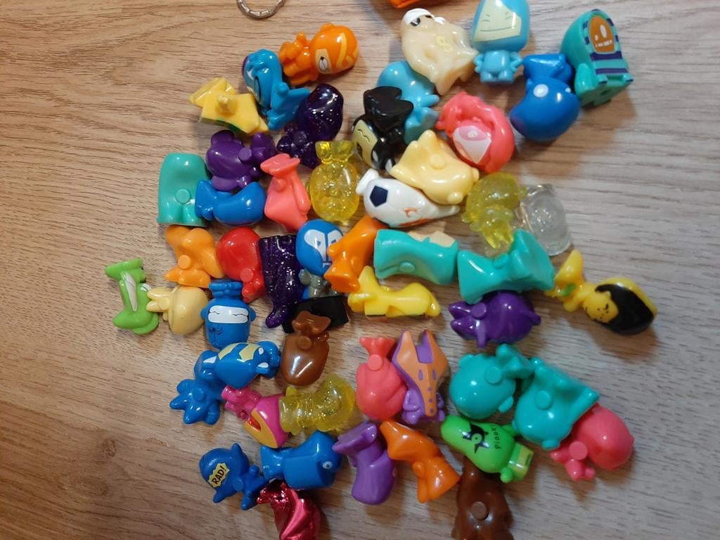 Gogo's crazy bones poppetjes met sleutelhanger zakje, Ophalen of Verzenden