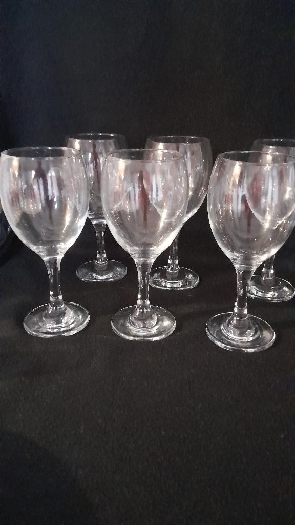 10 WIJNGLAZEN  ALS NIEUW, Verzamelen, Glas en Borrelglaasjes, Ophalen of Verzenden, Zo goed als nieuw, Overige typen