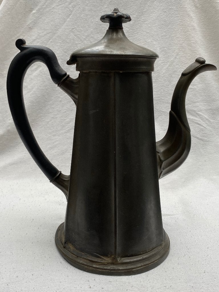 Tinnen chocolade schenk kan (Engeland ca. 1850), Ophalen