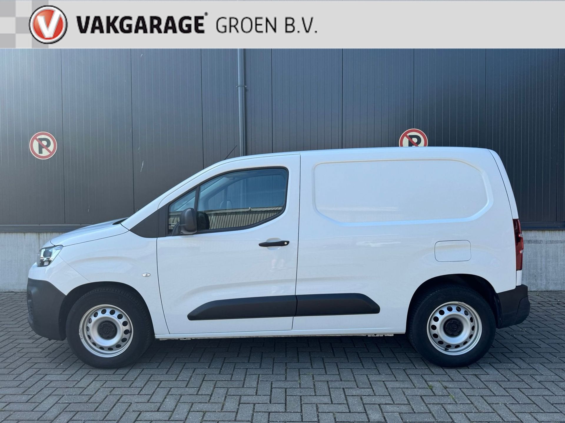 Citroen Ë-Berlingo 136 L1 50 kWh 3-Fasen SOH 100% / airco /, Gebruikt, Zwart, Startonderbreker, Citroën