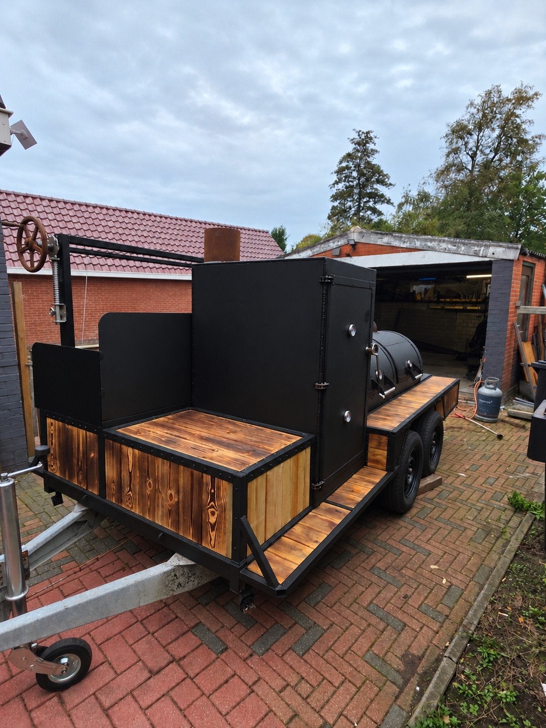 smoker op trailer/aanhanger incl argentijnse grill., Ophalen, Met accessoires, Multifunctioneel., Nieuw