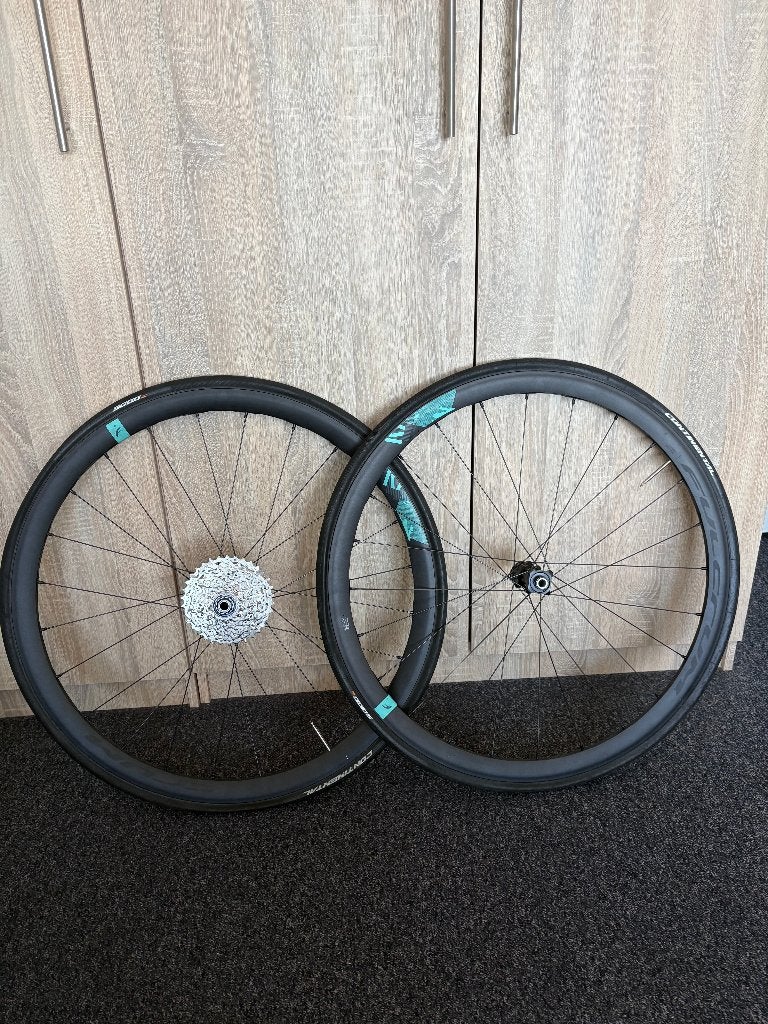 Fulcrum Racing 400 DB Wheelset, 28 inch, Gebruikt, Aluminium, Meer dan 20 versnellingen