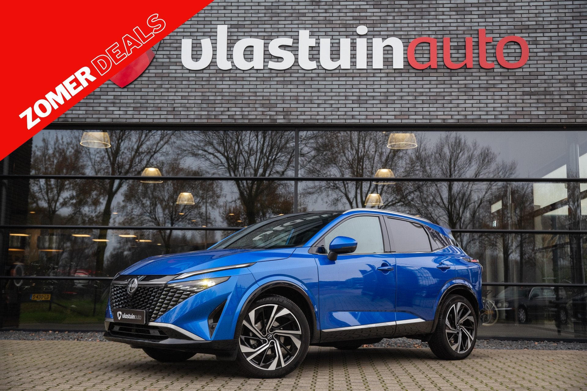 Nissan QASHQAI 1.3 MHEV Xtronic Tekna Plus , 3D-camera, Pano, Auto's, Nissan, Gebruikt, Zwart, 4 cilinders, Blauw